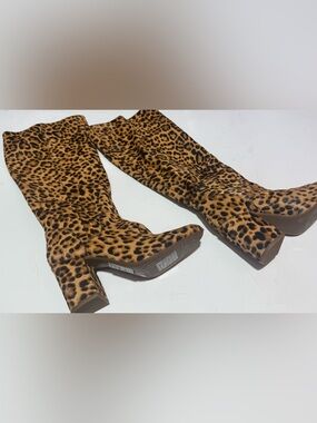 NWT Gianni Bini Leopard Calf Hair Knee High Boots Size 7